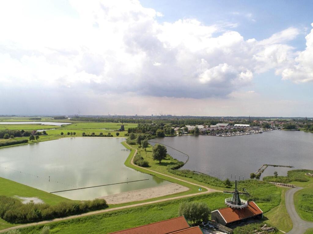 Modern Houseboat With Air Conditioning Located In Marina Uitgeest Luaran gambar